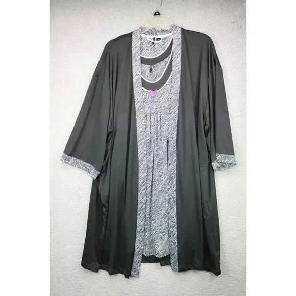 Kensie Women's Robe and Gown Set-Size Small-Pockets-Missing Belt - Picture 1 of 14